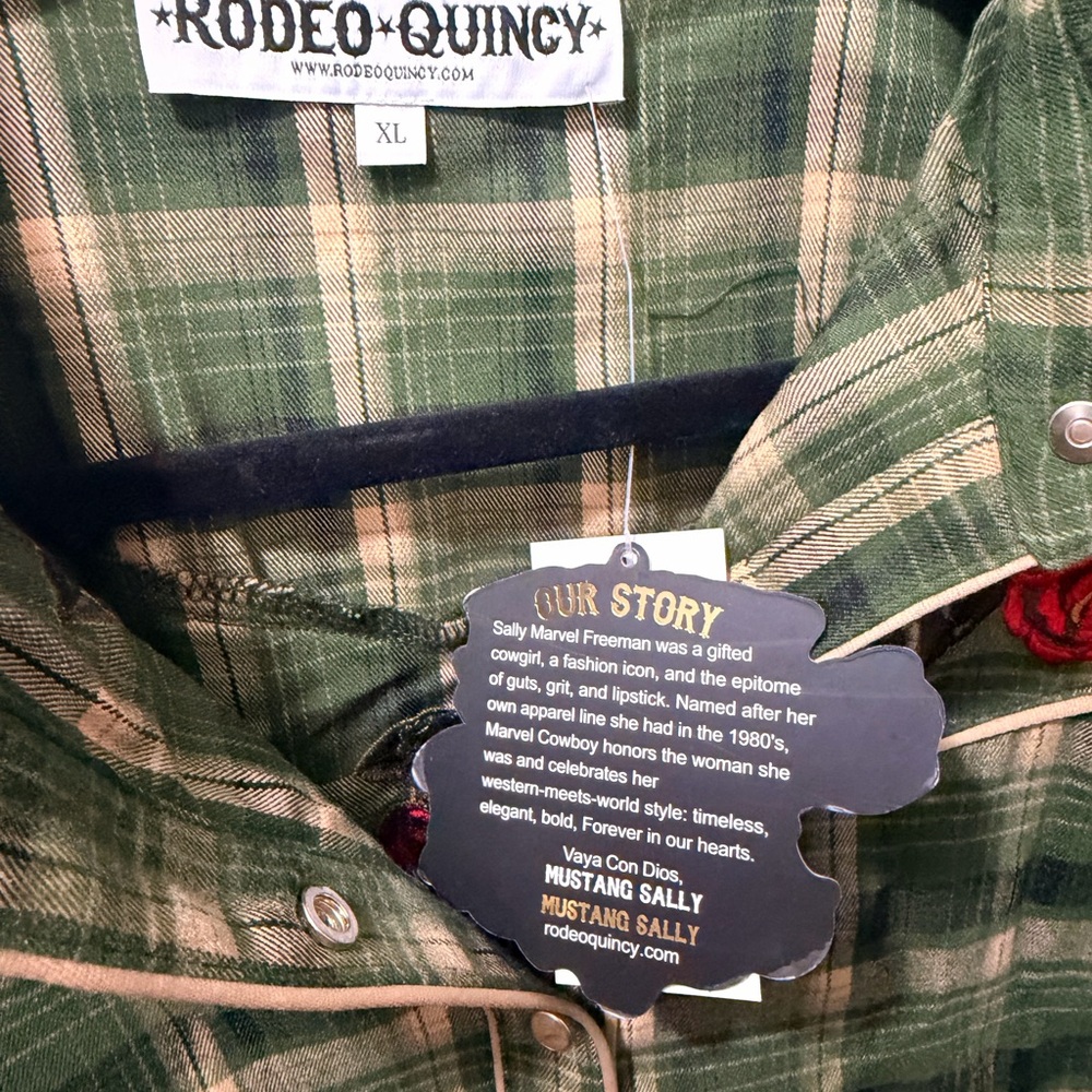 NWT RODEO QUINCY XL Plaid Petal Rodeo Button Up - Picture 6 of 8